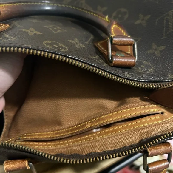 Louis Vuitton Brown Monogram speedy Travel Bag - Picture 10 of 11